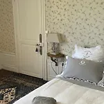 L'ecrin Du Marquis Bed & Breakfast 3*
