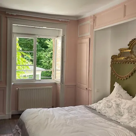 فندق مبيت وإفطار L'ecrin Du Marquis 3*