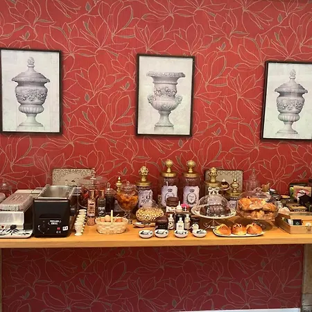 L'écrin Du Marquis Couette-café 3*