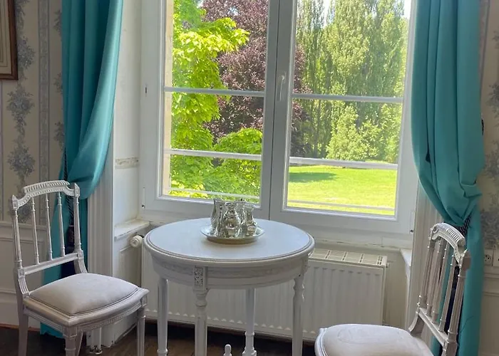 Couette-café L'écrin Du Marquis 3*