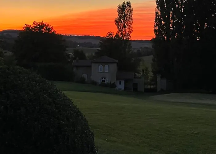 L'écrin Du Marquis Couette-café 3*